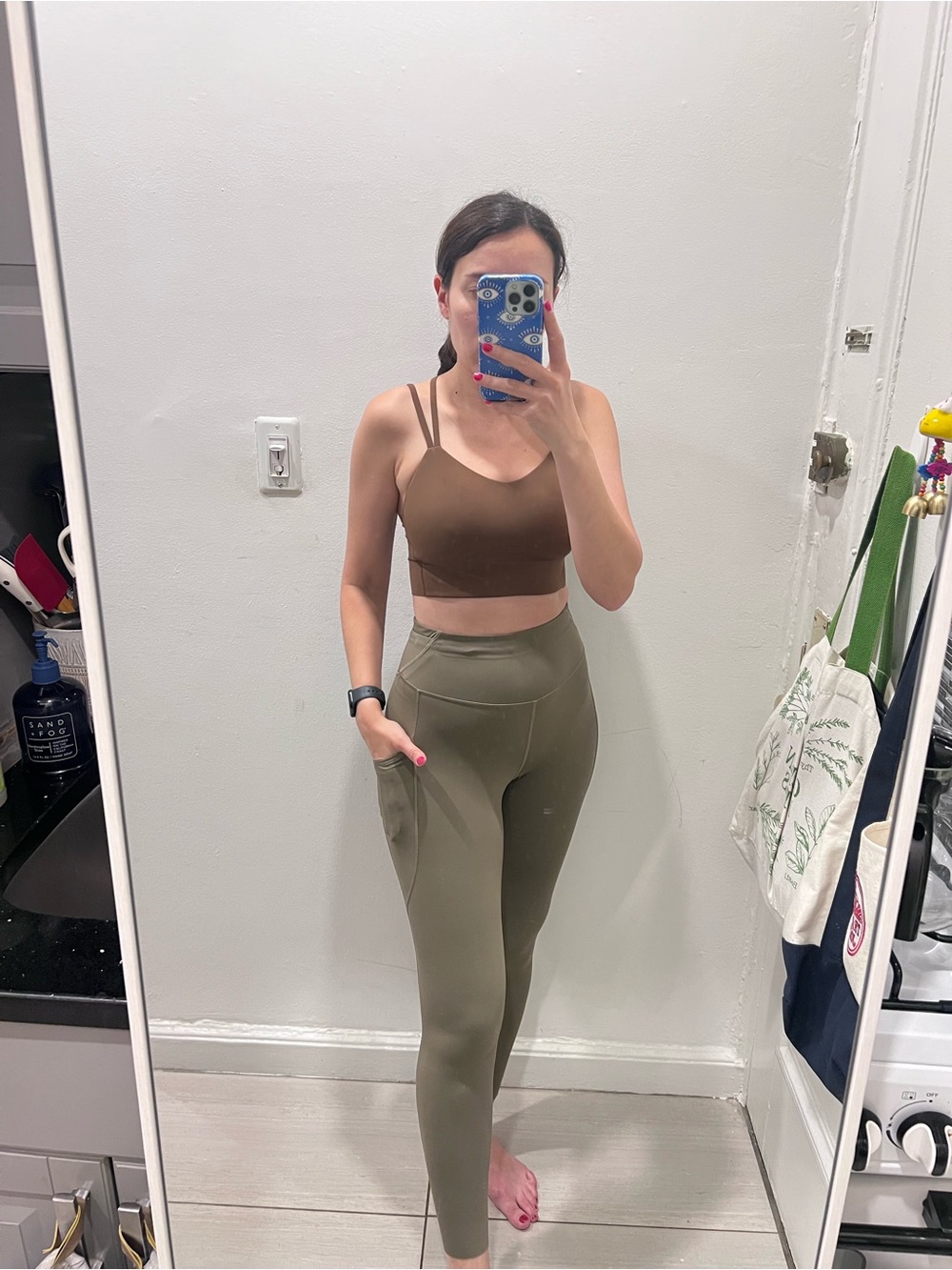 Lululemon Olive Leggings fast and free, size 6